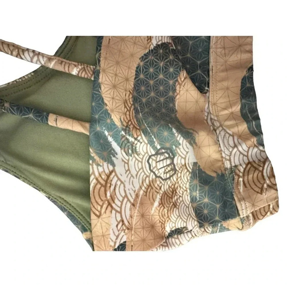 Feed Me Fight Me Women's Cross Back Golden‎ Sage Keyhole Sport Bra Size Large - Picture 4 of 5